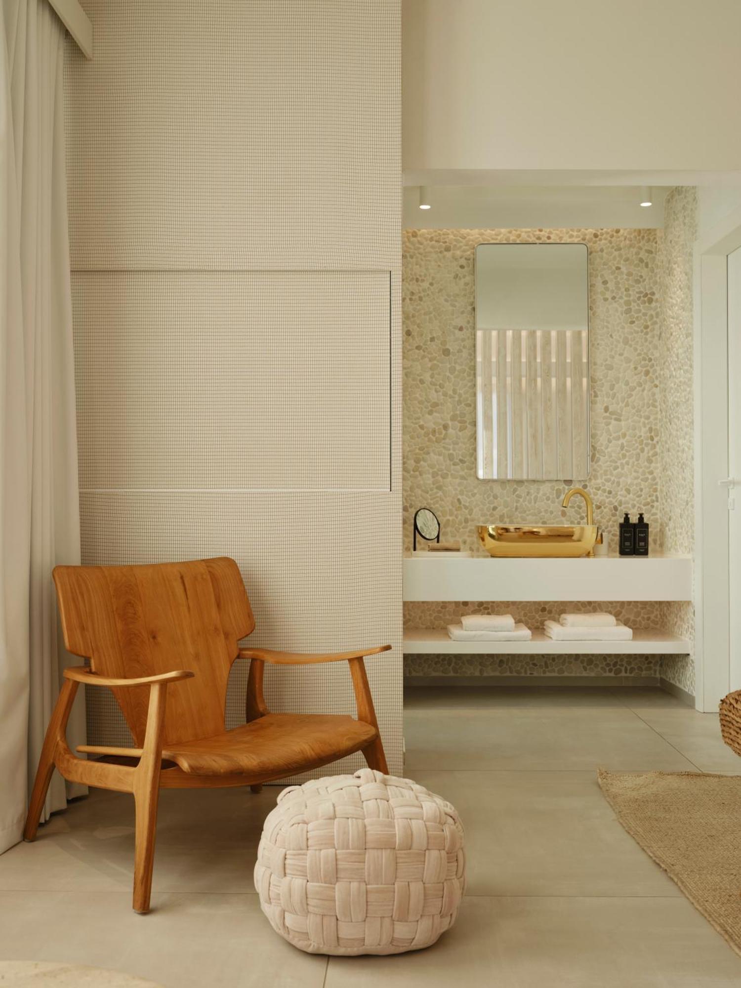 Icon Mykonos Hotel 4*